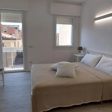 Apartment Nuovo In Centro Con Vista Mare *
